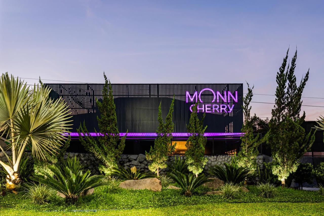 Monn Cherry Motel Лажеадо Екстериор снимка