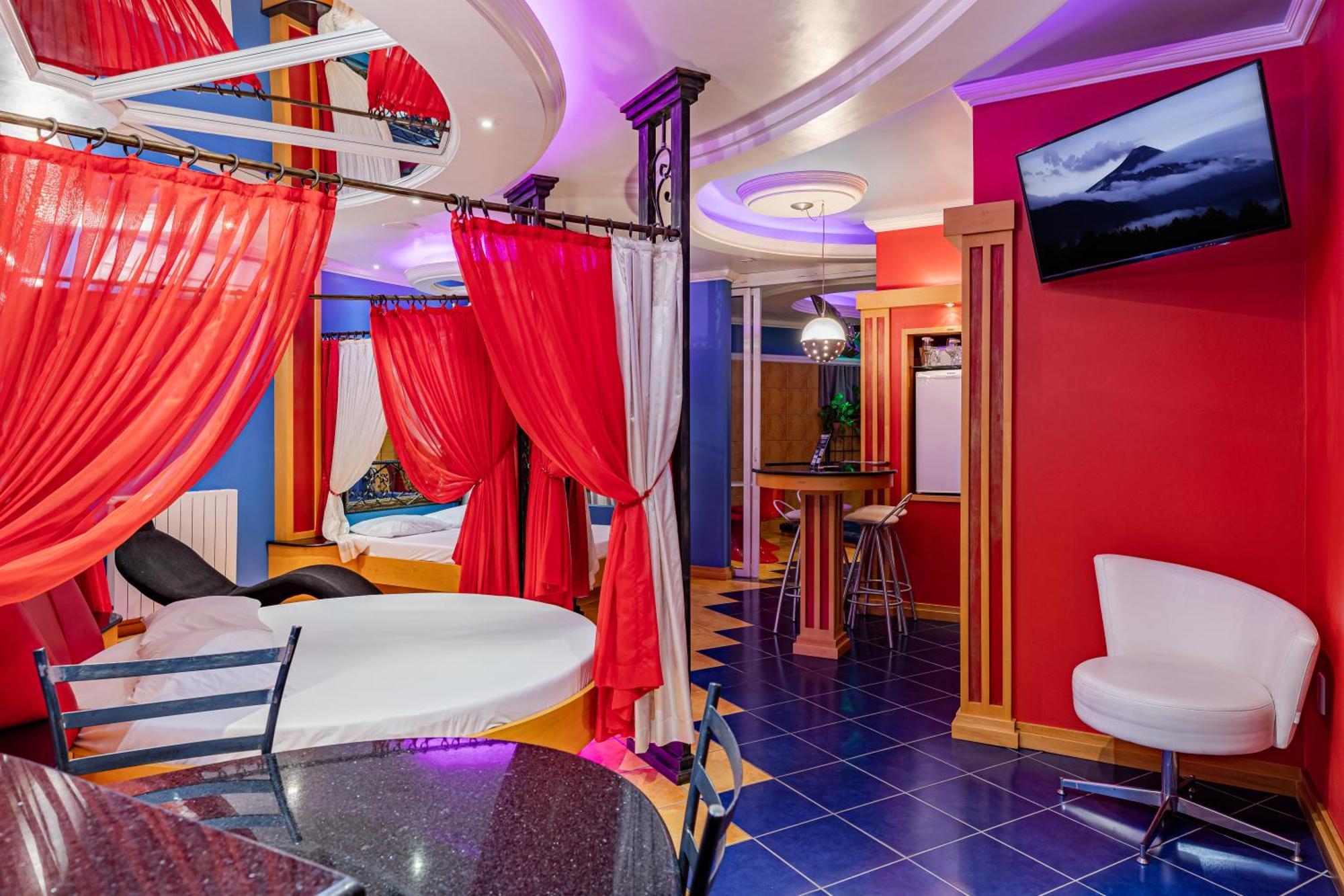 Monn Cherry Motel Лажеадо Екстериор снимка