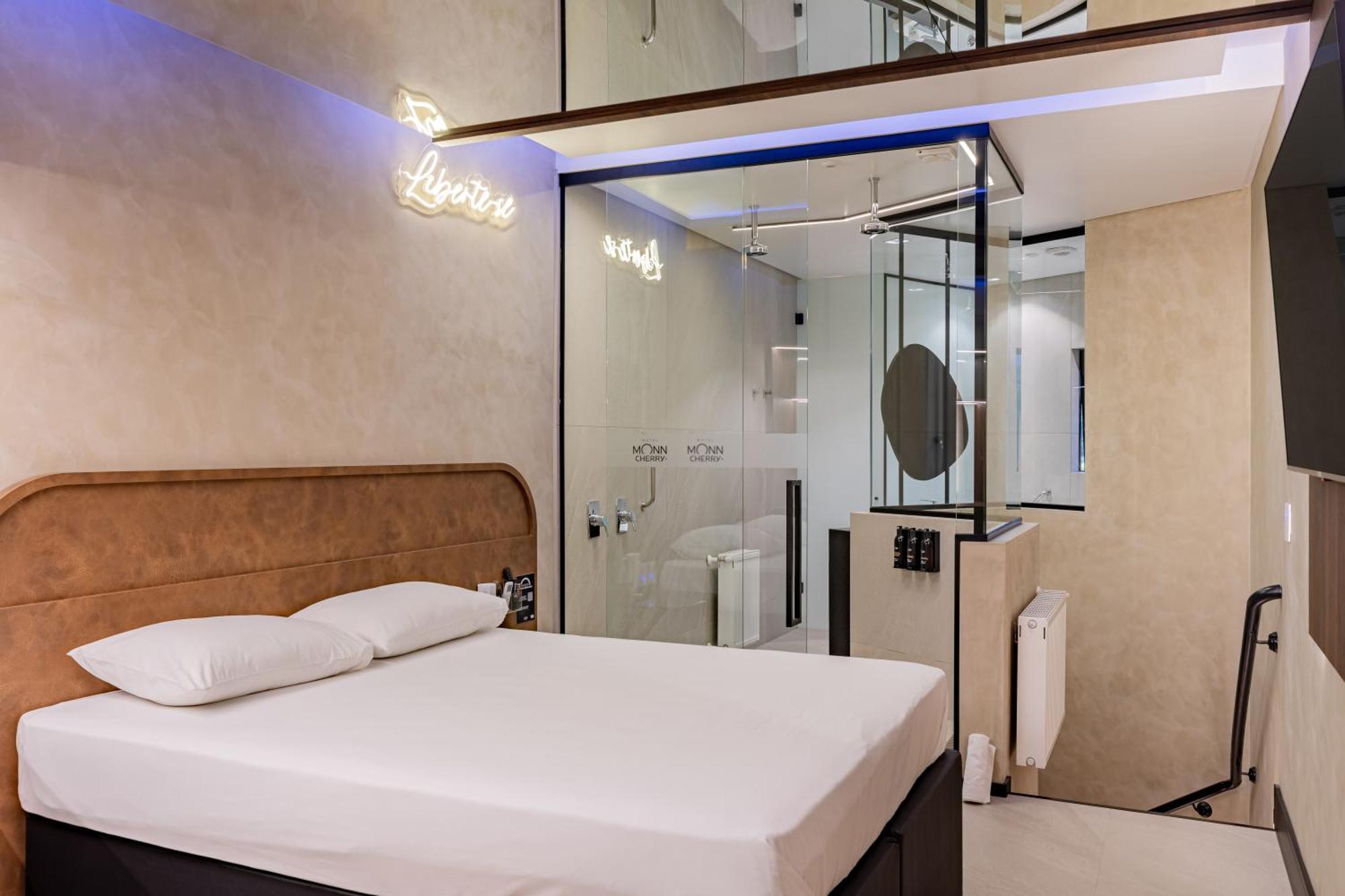 Monn Cherry Motel Лажеадо Екстериор снимка